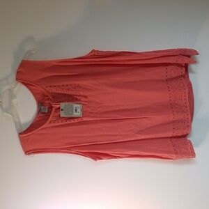 G.H. Bass & Co top size XXL